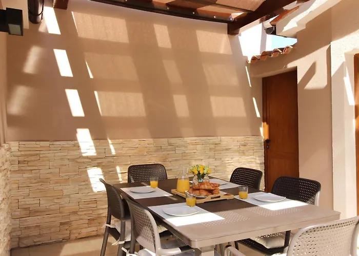Beautiful Magnifica With Private Pool In * Póla