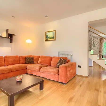 Beautiful Magnifica With Private Pool In Vila