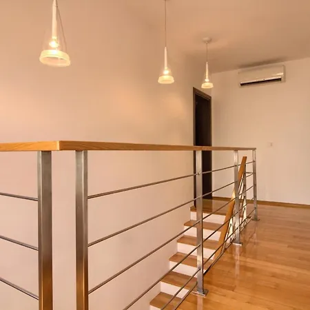 Beautiful Magnifica With Private Pool In