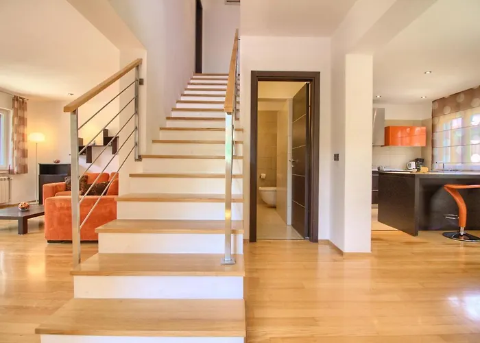 Beautiful Magnifica With Private Pool In *